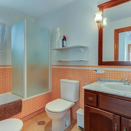 Apartment Al Andalus Thalassa Duplex Met Groot Dakterras, 3 Slaapkamers En Wifi